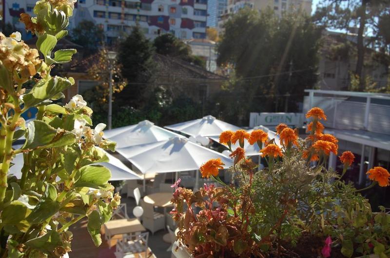 Green House Hotel & Restaurant Tirana Eksteriør billede